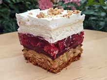 malinowe z orzechami